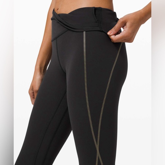 Lululemon Align High-Rise Crop 21" - Picture 3 of 5